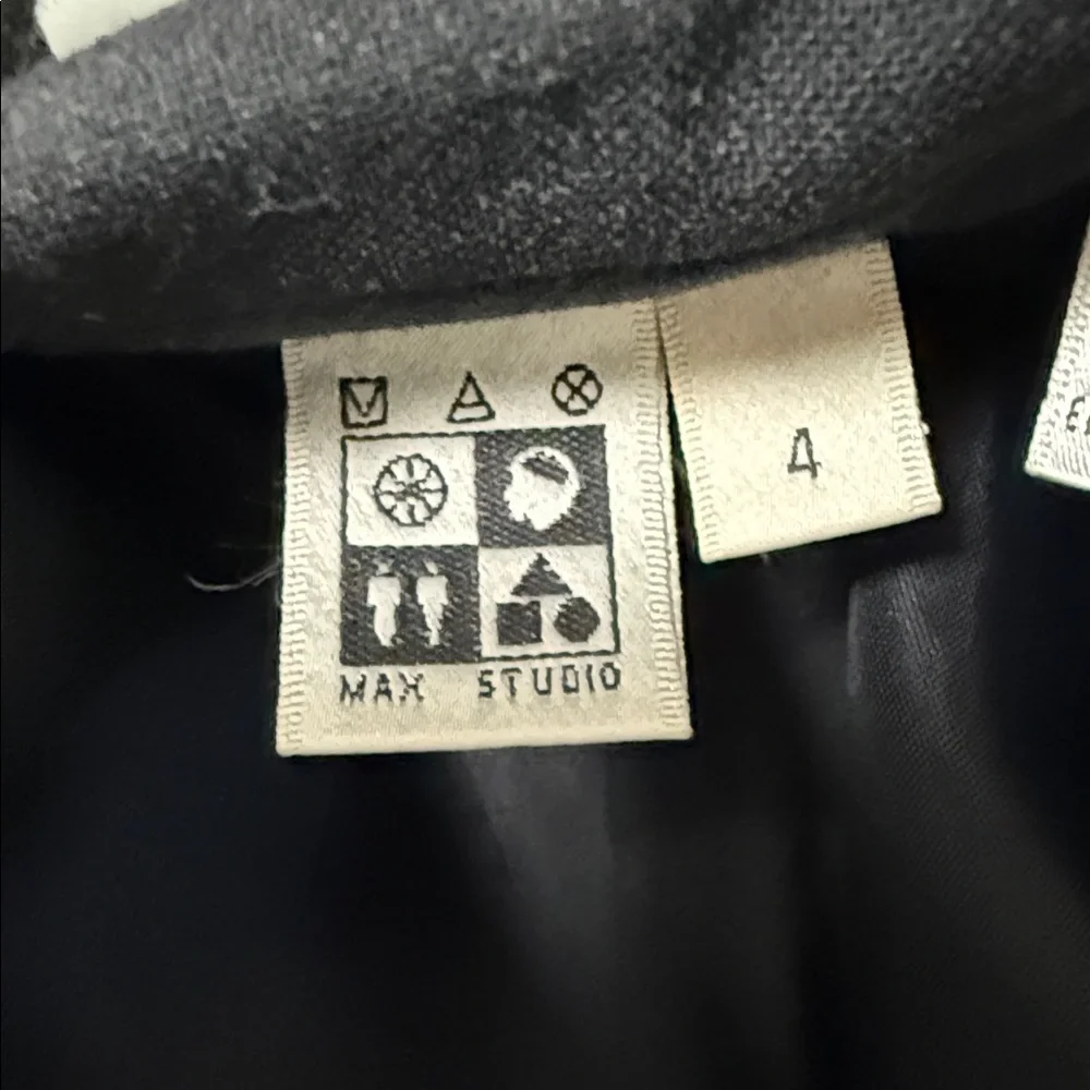 Max Studio Black Blazer - Picture 2 of 5